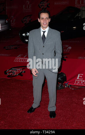 LOS ANGELES, Ca. März 18, 2001: Schauspieler Marc Anthony am Jaguar Tribut an Style Gala in Santa Monica Airport. © Paul Smith/Featureflash Stockfoto