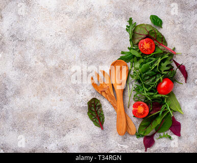 Green food Hintergrund mit Salatblättern mischen Stockfoto