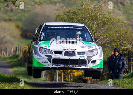 Strabane, Nordirland. 6 Apr, 2019. McGrady Versicherung Nordirland Rally Championship, Runde 3; Declan McCrory (Subaru S12 WRC), die in Aktion: Aktion plus Sport/Alamy leben Nachrichten Stockfoto