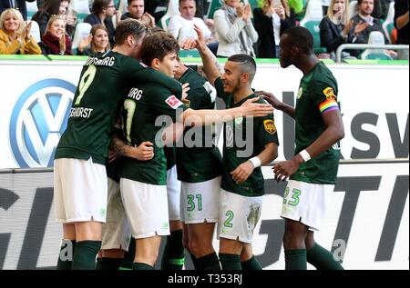 Wolfsburg, Deutschland. 06 Apr, 2019. firo: 06.04.2019 Fußball, 1.Bundesliga, Saison 2018/2019 VfL Wolfsburg - Hannover 96, goaljubel, Jubel, Freude, Renato STEFFEN, VfL Wolfsburg, die Hälfte Abbildung, | Nutzung der weltweiten Kredit: dpa/Alamy leben Nachrichten Stockfoto