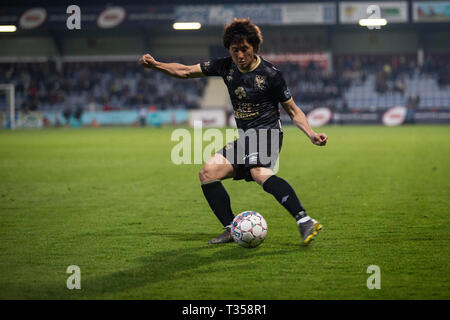 Westerlo, Belgien. 06 Apr, 2019. Takahiro Sekine der STVV während der Jupiler Pro League Play-off 2 Gruppe A Match (Tag 3) zwischen Westerlo und STVV am April 6th, 2019 in Westerlo, Belgien. Credit: Pro Schüsse/Alamy leben Nachrichten Stockfoto