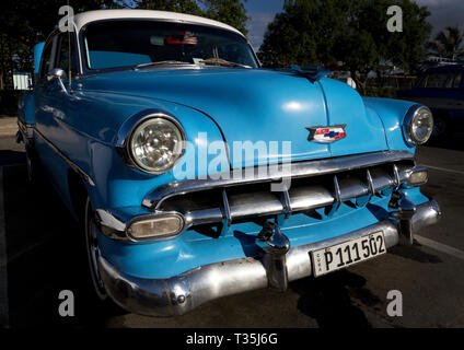 1952 Chevy Bel Air Hardtop in Havanna, Kuba geparkt Stockfoto