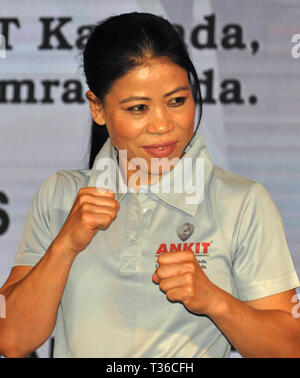 Kolkata, Indien. 06 Apr, 2019. Olympischen Boxer aus Manipur Maria Kom-inter Act bei einer Veranstaltung in Kalkutta. Credit: Saikat Paul/Pacific Press/Alamy leben Nachrichten Stockfoto