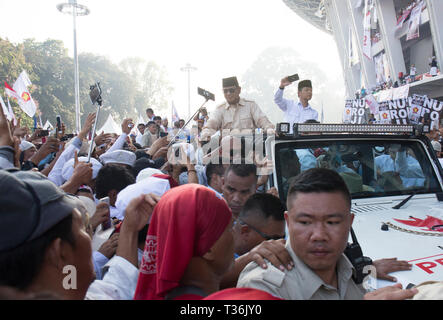 Jakarta, Indonesien. 07. April 2019. Präsidentschaftskandidat Prabowo Subianto auf einer Kundgebung im Gelora Bung Karno Stadium in Jakarta. Stockfoto