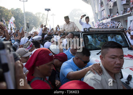 Jakarta, Indonesien. 07. April 2019. Präsidentschaftskandidat Prabowo Subianto auf einer Kundgebung im Gelora Bung Karno Stadium in Jakarta. Stockfoto