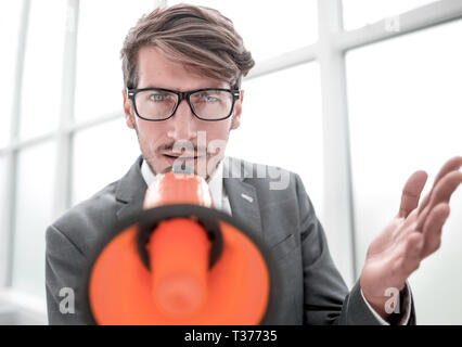 Geschäftsmann, schreien, Megaphon Stockfoto