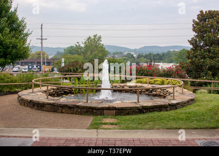 Die Geschäfte in der Jackson Square haben viele Zwecke über die Jahrzehnte serviert, aber Sie zahlen immer Tribut an die geheime Stadt Erbe von WW 2. Stockfoto