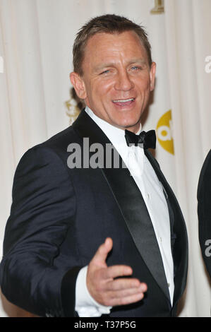 Daniel Craig - 81th Oscar Awards im Kodak Theater in Los Angeles. CraigDaniel 411 Red Carpet Event, Vertikal, USA, Filmindustrie, Prominente, Fotografie, Bestof, Kunst, Kultur und Unterhaltung, Topix Prominente Fashion/Vertikal, Besten, Event in Hollywood Leben - Kalifornien, Roter Teppich und backstage, USA, Film, Stars, Film Stars, TV Stars, Musik, Promis, Fotografie, Bestof, Kunst, Kultur und Unterhaltung, Topix, headshot, vertikal, eine Person aus dem Jahr 2009, Anfrage tsuni@Gamma-USA.com Stockfoto