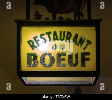 Seattle, Washington - 2019-02-24 - Restaurant du Boeuf Zeichen in Capitol Hill entfernt, Seattle Stockfoto