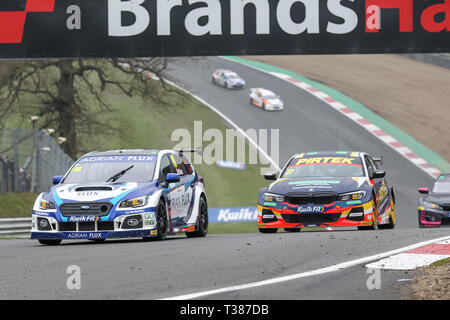 Longfield, UK. 07 Apr, 2019. Andrew Jordan in der BMW Pirtek Racing BMW 330 i m Sport auf seiner Weise zum Gewinnen Runde 2 der British Touring Car Championship in Brands Hatch, Longfield, England am 7. April 2019. Foto von Ken Funken. Nur die redaktionelle Nutzung, eine Lizenz für die gewerbliche Nutzung erforderlich. Keine Verwendung in Wetten, Spiele oder einer einzelnen Verein/Liga/player Publikationen. Credit: UK Sport Pics Ltd/Alamy leben Nachrichten Stockfoto