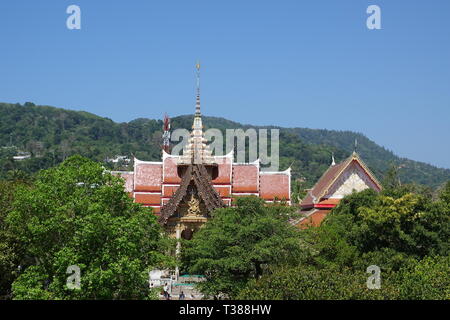 Phuket, Thailand. 28 Feb, 2019. Überblick über die wichtigsten Tempel der Wat Chalong. Wat Chalong ist die größte und bekannteste der 29 buddhistische Tempel (Wat) auf der Insel Phuket. Quelle: Alexandra Schuler/dpa/Alamy leben Nachrichten Stockfoto