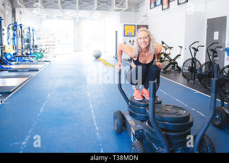 Weibliche fitness Model-gym Stockfoto