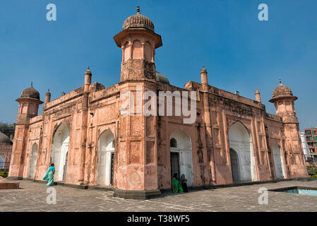 Kella Lalbagh (lalbagh Fort) mit dem Grab von Bibi Pari, Dhaka, Bangladesch Stockfoto