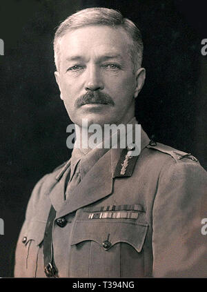 Reginald Dyer. Brigadegeneral Dyer. Militärischer Befehlshaber Amritsar 1919. Brigadegeneral Reginald Edward Harry Dyer (1864-1927), British Indian Army Officer. Er war verantwortlich für die Jallianwala Bagh Massakers (13 April 1919) in Amritsar, in der britischen Indien Provinz Punjab. Oberst Reginald Edward Harry Dyer, ein Offizier der britischen Armee, die als eine temporäre Brigadegeneral, verantwortlich für das Massaker von Amritsar Jallianwala Bagh Stockfoto