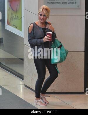 Liverpool, Großbritannien Towie Stern Billie Faiers beschmutzt Einkaufen in Liverpool credit Ian Fairbrother/Alamy Stockfotos Stockfoto