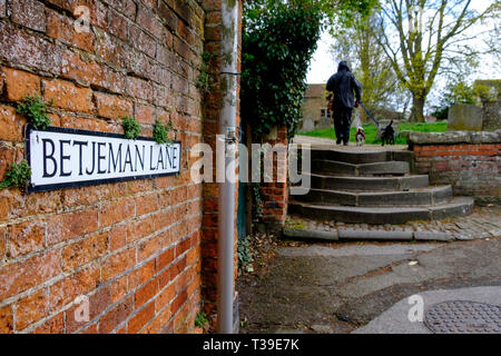 Um eine Stadt in Wantage Oxfordshire England UK Betjeman Lane Stockfoto