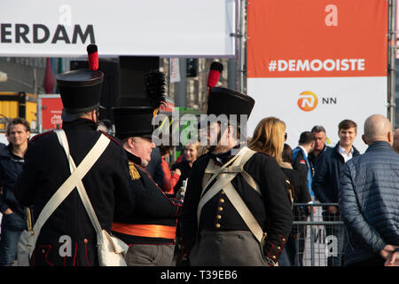 Rotterdam, die Niederlande. 07 Apr, 2019. Vorbereitung für den Start des Marathons. Stockfoto