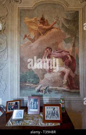 Villa Valmarana ai Nani hat seinen Namen von den Statuen der 17 Stein Zwerge, ursprünglich in den Garten gesetzt, jetzt auf den Mauern um das Haus Stockfoto