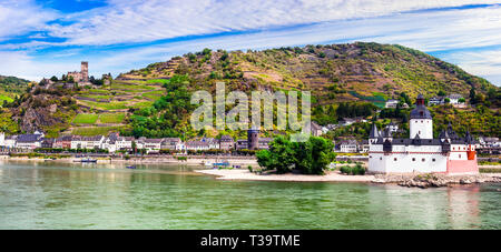 Rheintal und Kaub burg, Deutschland. Stockfoto