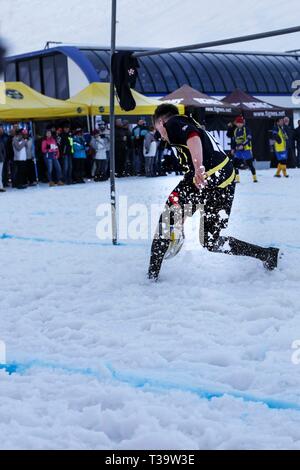 Rugby in Schnee, Val Claret, Tignes, Frankreich Stockfoto