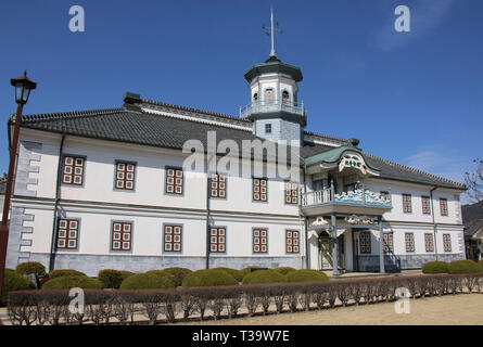 MATSUMOTO, Japan - 26. MÄRZ 2019: Alte Kaichi Schule in Matsumoto, Nagano Prefecture, Japan Stockfoto