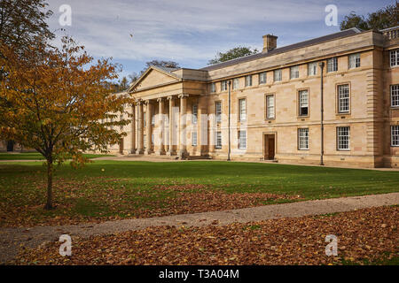 Cambridge, UK - Dezember, 2018. Die Kapelle der Downing College, eine der konstituierenden Colleges der Universität Cambridge. Stockfoto