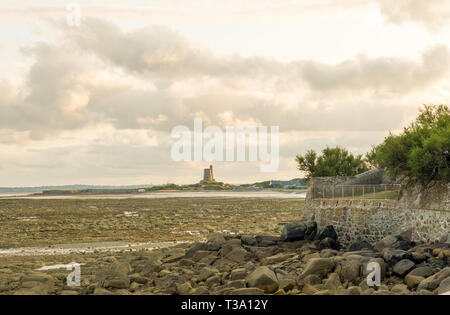 Saint-Vaast-la-Hougue, Frankreich - 29 August 2018: Fort de La Hougue in Saint Vaast La Hougue Stadt. Normandie, Frankreich Stockfoto