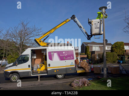 Einbau energieeffizienter LED-Leuchten in Edinburgh Stockfoto