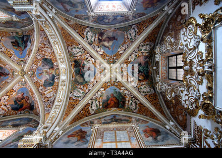 Eindrucksvollen Ambienten und interessante Details der Saint Lawrence Kartause Certosa di San Lorenzo in padula Provinz Salerno Italien Stockfoto