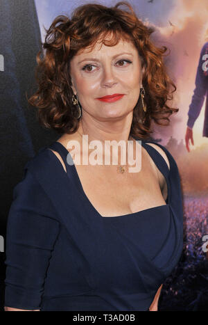 Susan Sarandon 28 - Die schönen Knochen Premiere auf der Chinese Theatre in Los Angeles. Susan Sarandon 28 Red Carpet Event, Vertikal, USA, Filmindustrie, Prominente, Fotografie, Bestof, Kunst, Kultur und Unterhaltung, Topix Prominente Fashion/Vertikal, Besten, Event in Hollywood Leben - Kalifornien, Roter Teppich und backstage, USA, Film, Stars, Film Stars, TV Stars, Musik, Promis, Fotografie, Bestof, Kunst, Kultur und Unterhaltung, Topix, headshot, vertikal, eine Person aus dem Jahr 2009, Anfrage tsuni@Gamma-USA.com Stockfoto
