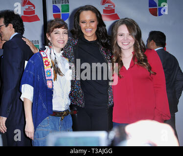 Maria Barracuda, Shaila Durcal, Freude (von Jesse und Freude) an der XIII Latin Grammy Awards Nominierungen an der Belasco Theatre in Los Angeles. Maria Barracuda, Shaila Durcal, Freude (von Jesse und Freude) 109 Veranstaltung in Hollywood Leben - Kalifornien, Red Carpet Event, USA, Filmindustrie, Prominente, Fotografie, Bestof, Kunst, Kultur und Unterhaltung, Topix prominente Mode, Besten, Hollywood Leben, Event in Hollywood Leben - Kalifornien, Roter Teppich und backstage, Film Stars, TV Stars, Musik, Promis, Topix, Akteure aus dem gleichen Film, Cast und co Star zusammen. Anfrage tsuni @ Gamm Stockfoto