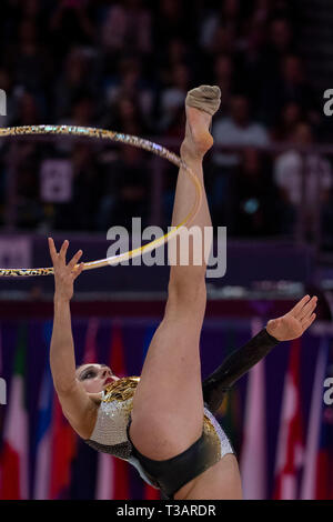 Pesaro, Italien. 7 Apr, 2019. Bulgariens Boryana Kaleyn während der ABB. Rhythmische Gymnastik Wm Pesaro 2019 einzelnen Ribbon Preisverleihung im Adria Arena in Pesaro, Italien, April 7, 2019. (Foto von Enrico Calderoni/LBA SPORT) Quelle: Lba Co.Ltd./Alamy leben Nachrichten Stockfoto