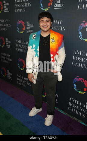 Los Angeles, Ca, USA. 7 Apr, 2019. Zach Barack, bei der Eröffnung des Los Angeles der LGBT-Zentrum Anita Mai Schloss Rosenstein Campus an Anita Mai Schloss Rosenstein Campus in Los Angeles, Kalifornien, April 7, 2019. Credit: MediaPunch Inc/Alamy leben Nachrichten Stockfoto