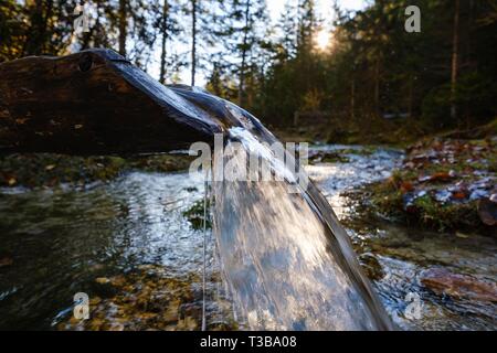 Feder an der Isar Ursprung, Hinterautal, in der Nähe von Scharnitz, Karwendel, Tirol, Österreich Stockfoto