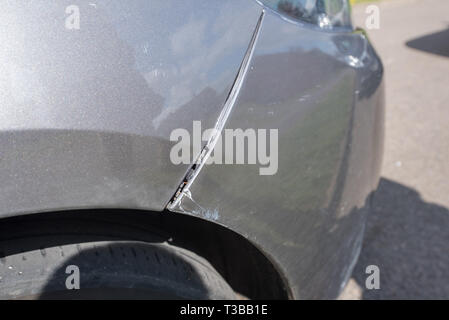 Auto Crash/Fahrzeug crash; schließen Sie herauf- und Details der Autounfall. Mechanik und Karosserie detail. UK. Stockfoto