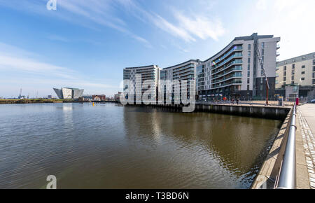 Titanic Hotel Cocktailbar und ehemaligen Zeichnung Amt der White Star Line, Belfast, Nordirland Stockfoto