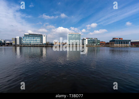 Titanic Hotel Cocktailbar und ehemaligen Zeichnung Amt der White Star Line, Belfast, Nordirland Stockfoto