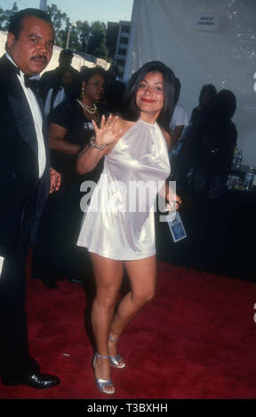 LOS ANGELES, Ca - 15. März: Sängerin Lisa Lisa besucht die achte jährliche Soul Train Music Awards am 15. März 1994 im Shrine Auditorium in Los Angeles, Kalifornien. Foto von Barry King/Alamy Stock Foto Stockfoto