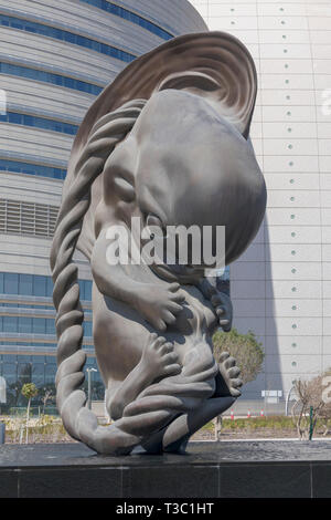 Die wundersame Reise (2005 bis 2013), eine Serie von 14 Bronze Skulpturen des Künstlers Damien Hirst, Sidra medizinisches und Forschungszentrum, Doha, Qatar Stockfoto