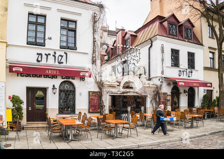 Krakau, Polen - 22. März 2019 - Ariel Restaurant im alten jüdischen Viertel Stockfoto