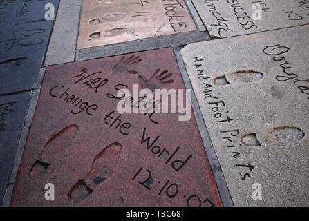 LOS ANGELES, Kalifornien - 12. APRIL 2015: Außenbereich der chinesischen Theater des Grauman, in Hollywood, Los Angeles, California, United States Stockfoto