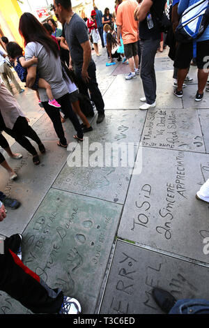 LOS ANGELES, Kalifornien - 12. APRIL 2015: Außenbereich der chinesischen Theater des Grauman, in Hollywood, Los Angeles, California, United States Stockfoto