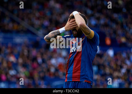 VALENCIA, Spanien - 07 April: Jose Luis Morales Nogales von Levante UD reagiert während des La Liga Match zwischen Levante UD und SD Huesca zu Ciutat de Valencia am 7. April 2019 in Valencia, Spanien. (Foto von David Aliaga/MB Medien) Stockfoto