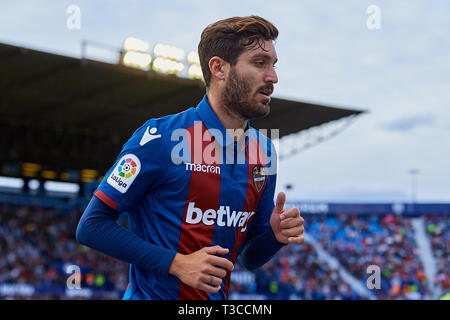 VALENCIA, Spanien - 07 April: Jose Angel Gomez Campana von Levante UD schaut während der Liga Match zwischen Levante UD und SD Huesca zu Ciutat de Valencia am 7. April 2019 in Valencia, Spanien. (Foto von David Aliaga/MB Medien) Stockfoto