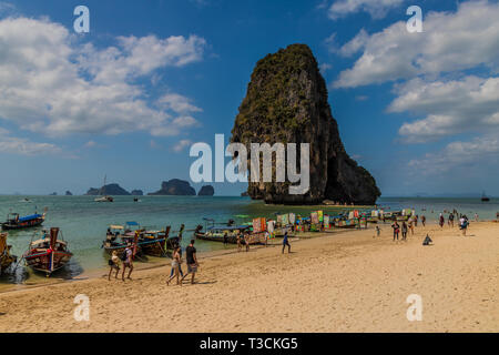 Höhle PhraNang Beach in Krabi, Thailand Stockfoto