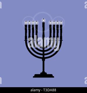 Schwarz Menorah mit neun leuchtenden Kerzen ist auf den blauen Hintergrund. Vector Illustration für Chanukka. Das Konzept ist Religion das Symbol. Stock Vektor