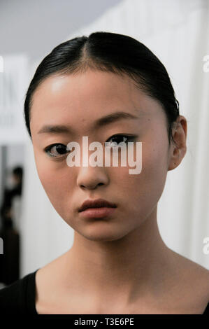 NEW YORK, NY - 10. Februar: ein Modell backstage in der Tibi Fashoin Show während der New York Fashion Week: Die Shows am Oberlicht Moderne am 10 Februar, 2019 Stockfoto