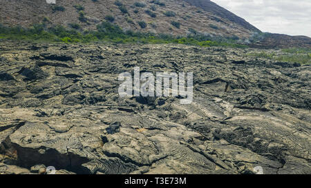 Lavastrom auf der Isla Santiago auf den Galapagos-Inseln Stockfoto