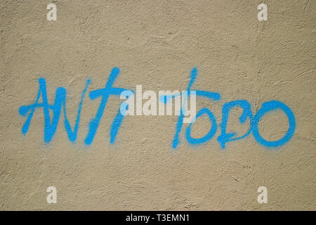 Politische Graffitis, Cardona, Provinz Barcelona, Katalonien, Spanien Stockfoto