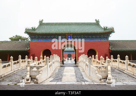 Halle mit steinernen Brücke im Himmelstempel in Peking Stockfoto